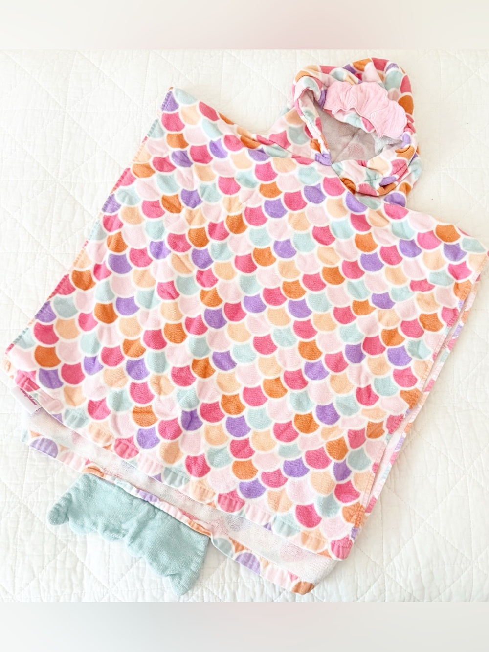 Tommy Bahama Kids Hooded Poncho Towel in Pastel Rainbow Mermaid Scales